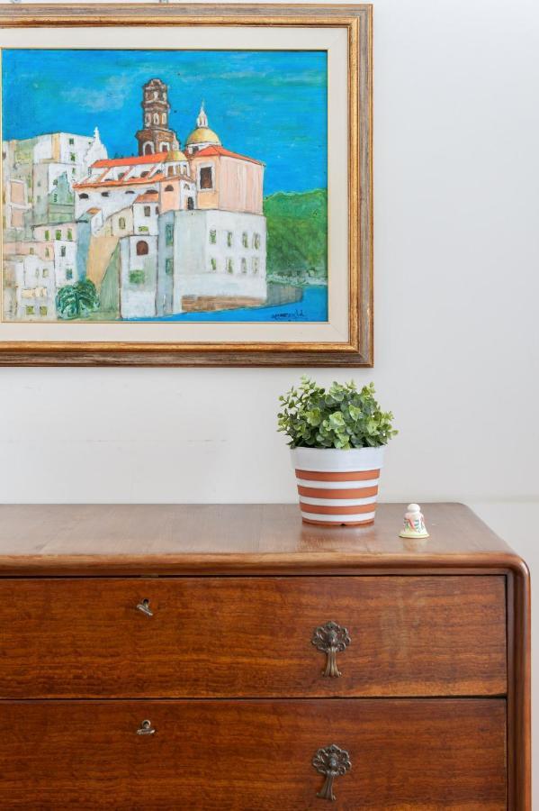 סלרנו Casa Flo Con Terrazza E Ascensore מראה חיצוני תמונה